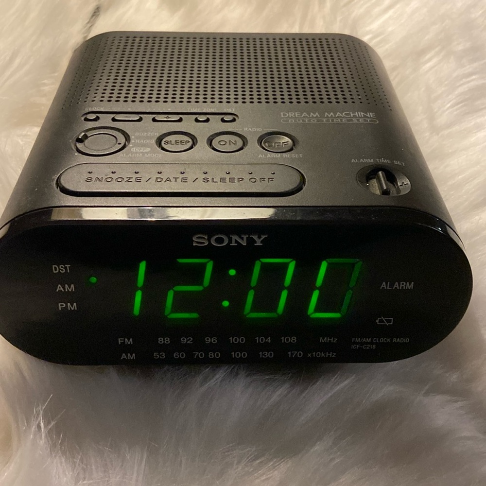 Sony alarm‎ clock